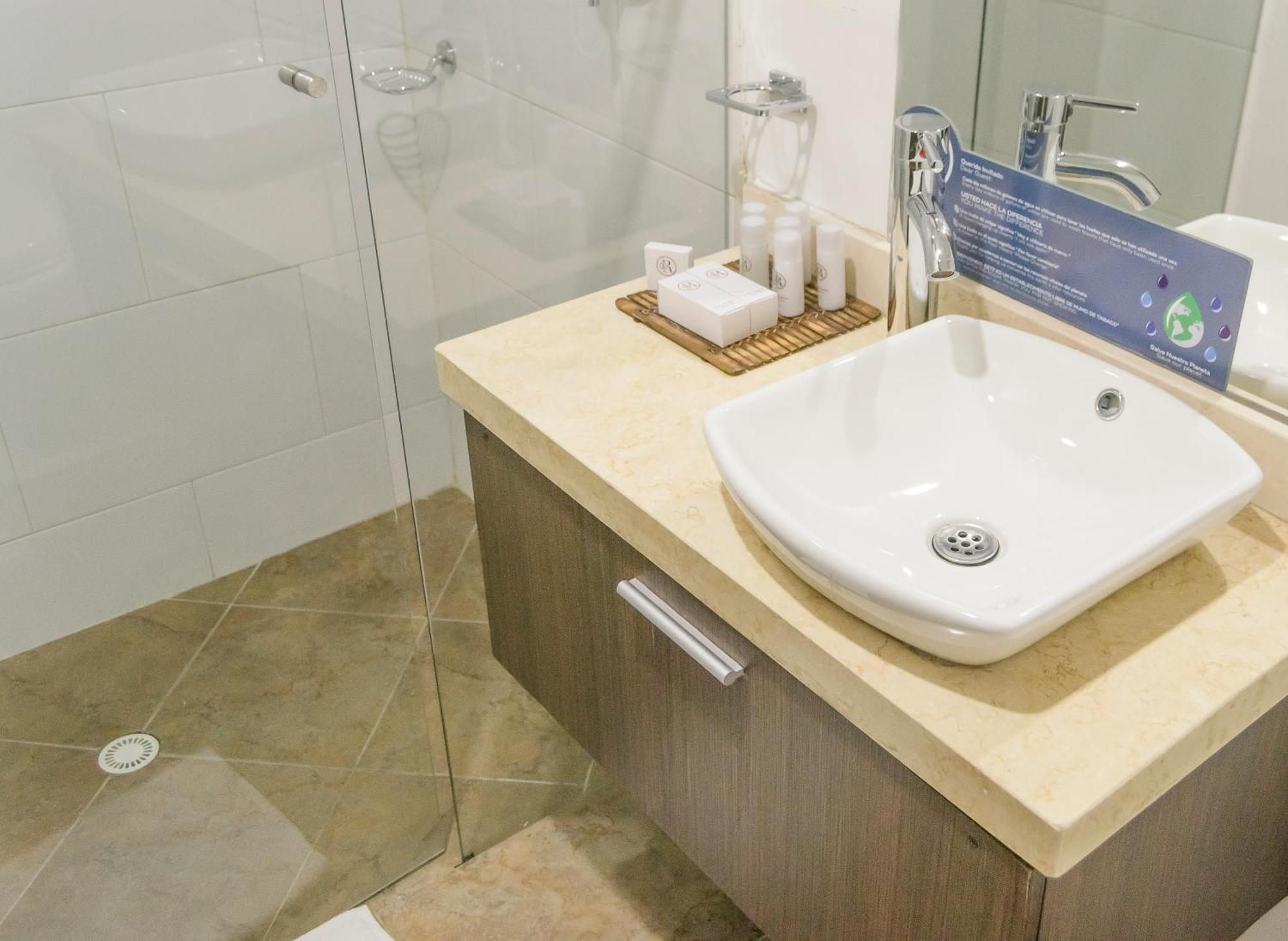 Hotel Apartamentos Regency La Feria Bogota Luaran gambar